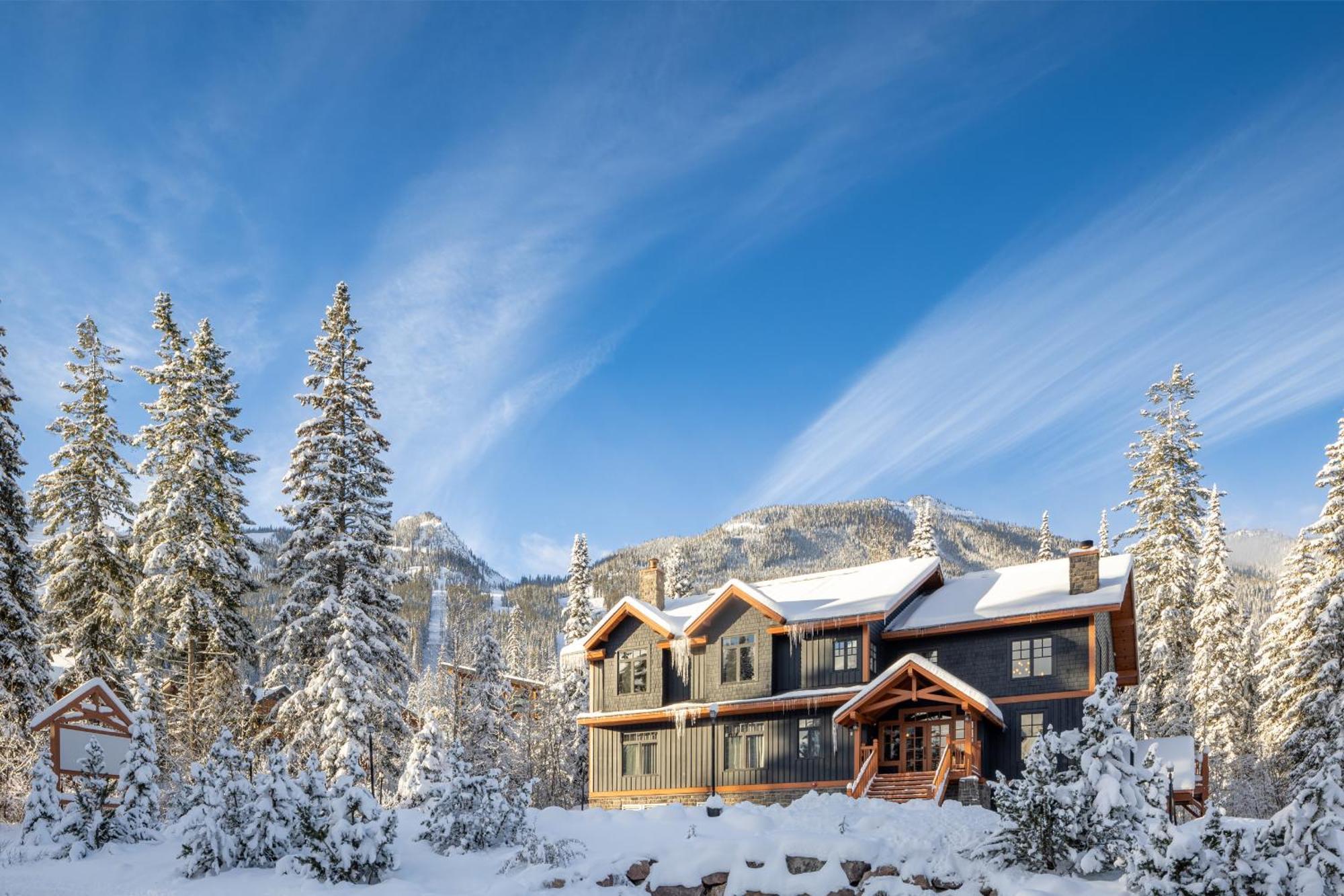Copper Horse Lodge Golden Exterior foto